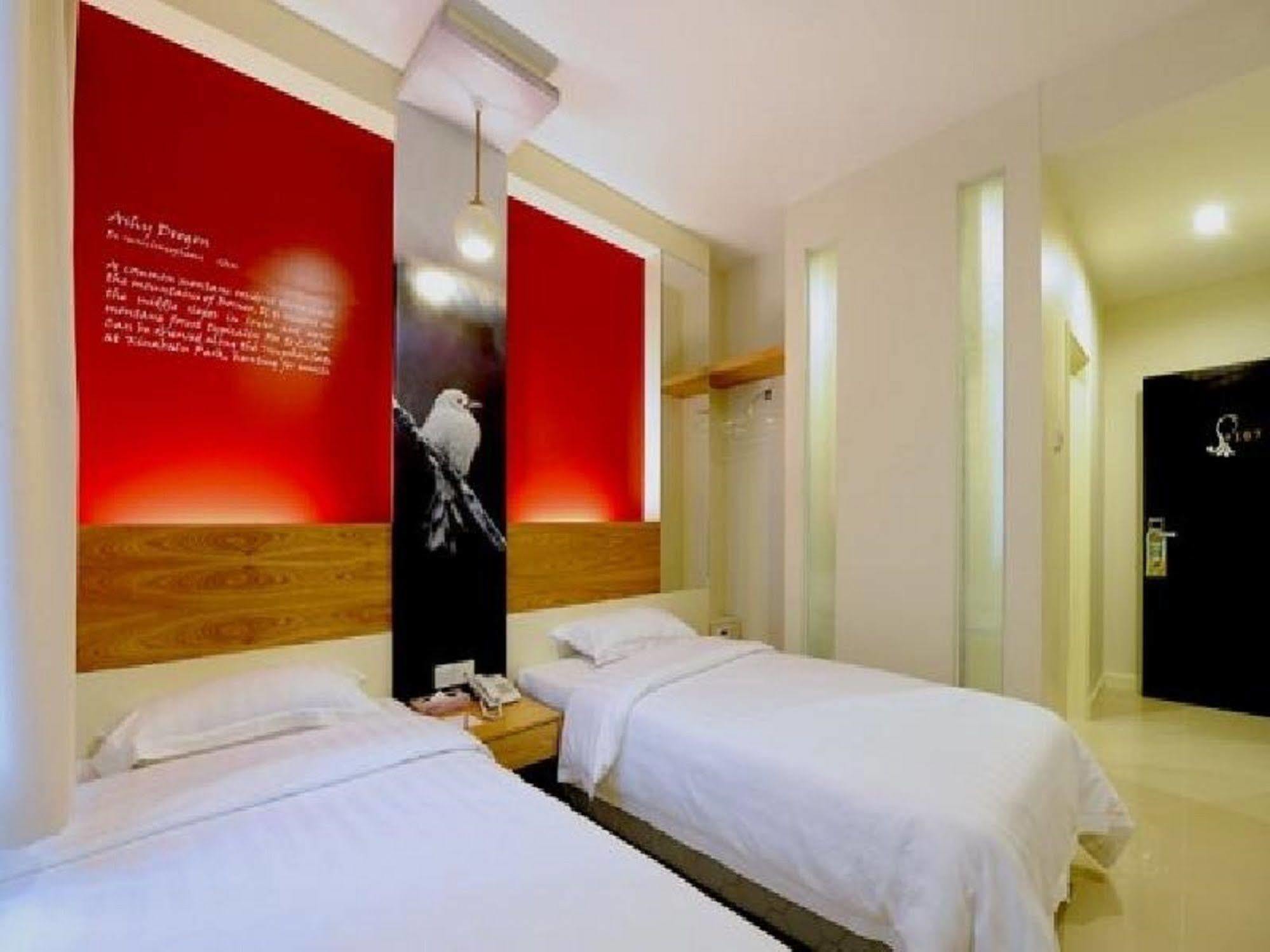 Kk Suites Hotel 코타키나발루 외부 사진