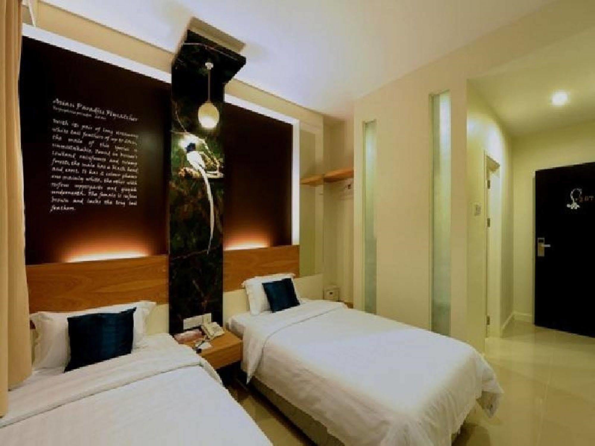 Kk Suites Hotel 코타키나발루 외부 사진