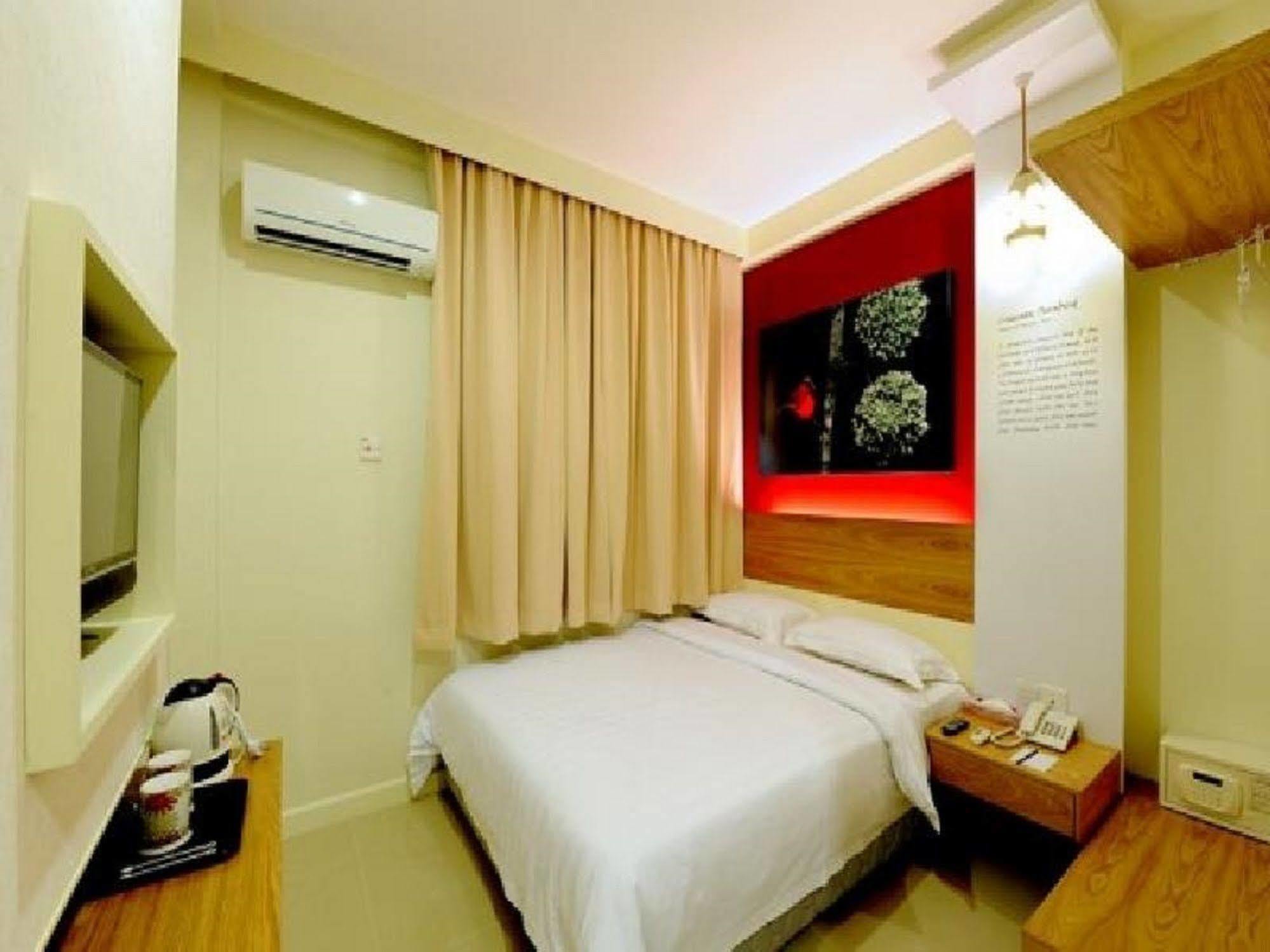 Kk Suites Hotel 코타키나발루 외부 사진
